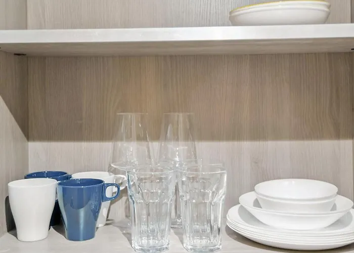 The Sunny Flat At Fame Residences Near Sm Megamall, Shangrila Aparthotel 4*