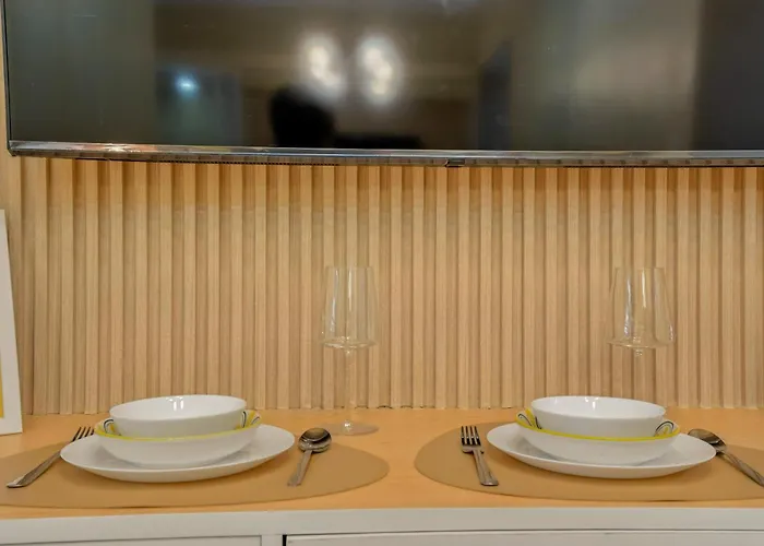 The Sunny Flat At Fame Residences Near Sm Megamall, Shangrila 4*